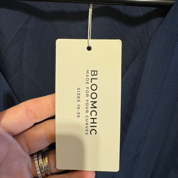 BloomChic Navy Blue Dress Sz 1X (14-16) - Picture 7 of 15